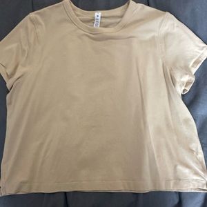 Lululemon Tee in Trench